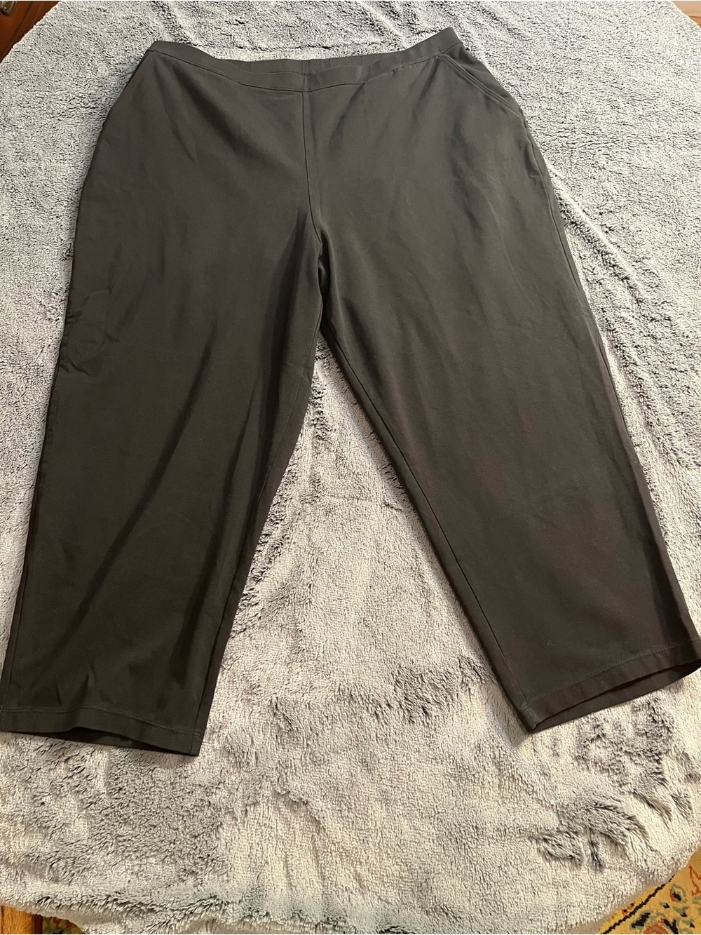 L.L. Bean Perfect Fit Pant Straight Leg Crop Black Women’s 1X